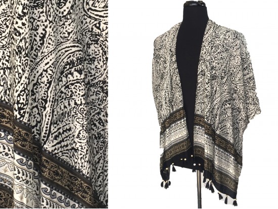 Black Floral Pattern Tassel Kimono