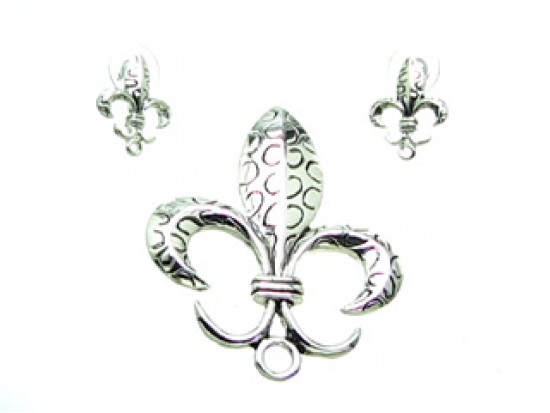Antique Silver Circle Design Fleur De Lis Pendant Earring Set