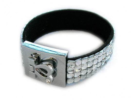 Clear Crystal Strap Bracelet With Silver Heart Clasp Clear Crystal Strap Bracelet With Silver Heart Clasp