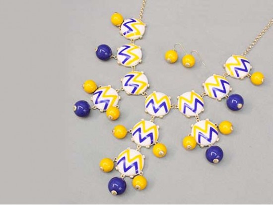 27mm Purple & Yellow Chevron Bubble Necklace Gold Plate Chain 27mm Purple & Yellow Chevron Bubble Necklace Gold Plate Chain
