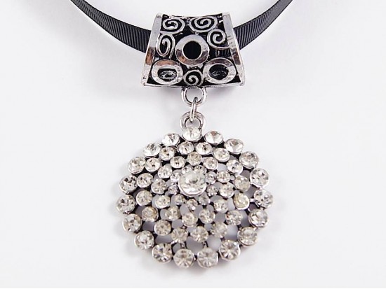 Round Crystal Scarf Necklace Pendant