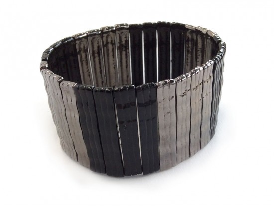 Black Two Tone Wavy Bar Stretch Bracelet Black Two Tone Wavy Bar Stretch Bracelet