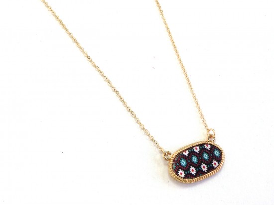 Gold Oval Tribal Pattern Chain Necklace
