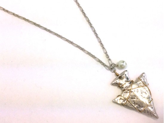 Silver Matt Arrowhead on Link Chain Necklace Silver Matt Arrowhead on Link Chain Necklace