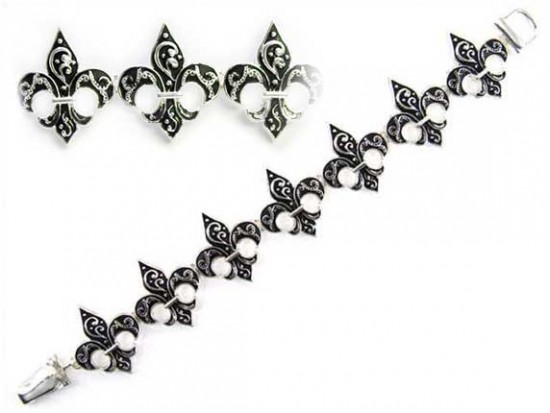 Antique Silver Fleur De Lis Magnetic Bracelet