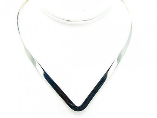 Silver Plate Wide V Neck Flat Thin Choker