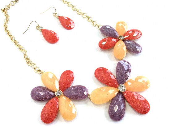 Multi Flower Gold Sparkle Chian Necklace Set Multi Flower Gold Sparkle Chian Necklace Set