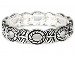 Silver Swirled Circles Stretch Bracelet Silver Swirled Circles Stretch Bracelet