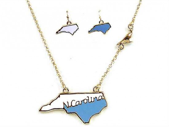 Light Blue White North Carolina Gold Chain Necklace Set