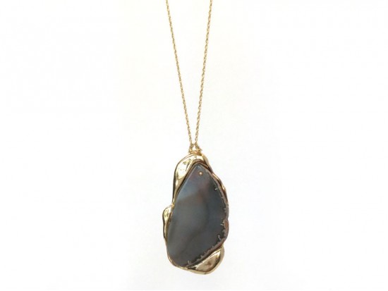 Natural Gray Sliced Geode Stone Pendant Necklace Natural Gray Sliced Geode Stone Pendant Necklace