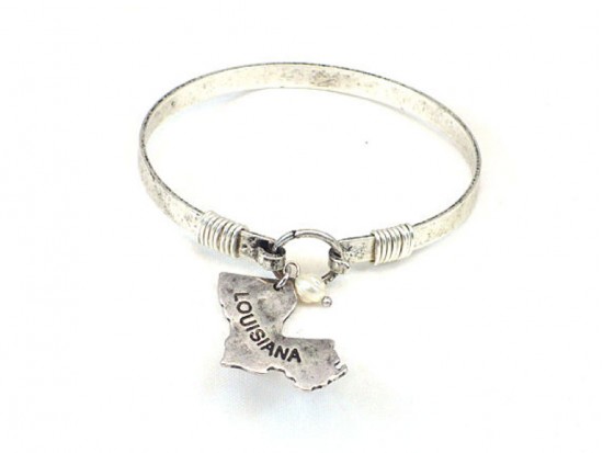 Silver Louisiana State Map Pearl Bangle Silver Louisiana State Map Pearl Bangle