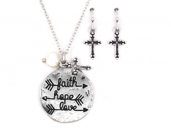 Silver Plated FAITH HOPE LOVE Necklace Set Silver Plated FAITH HOPE LOVE Necklace Set