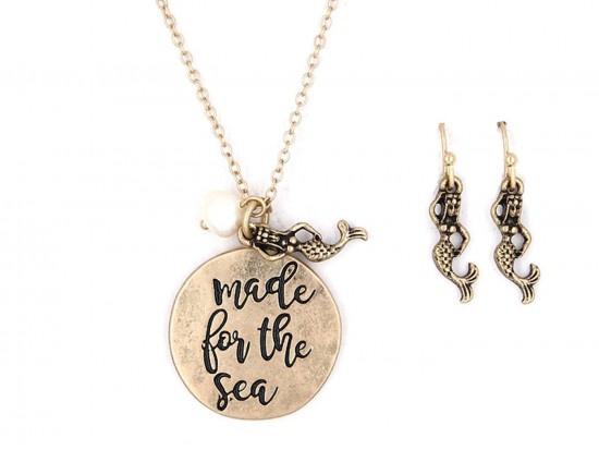 Gold Made For The Sea Necklace Set