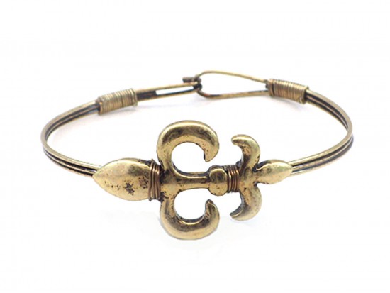 Gold Fleur De Lis Wire Wrap Hook Bracelet