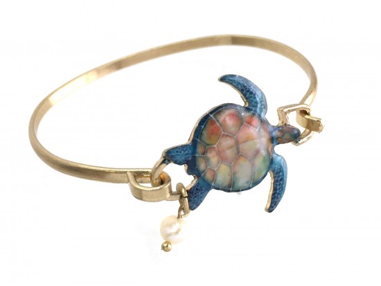 Sea Turtle Gold Hook Bracelet