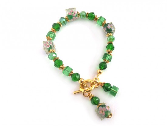 Green Crystal Floral Hand Blown Glass Beads Bracelet Green Crystal Floral Hand Blown Glass Beads Bracelet