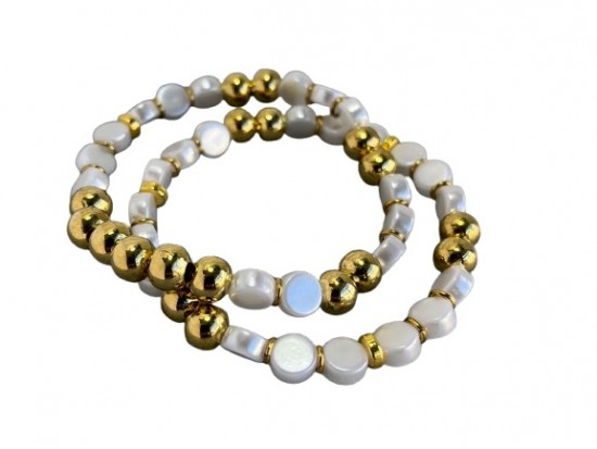White Flat Pearl Gold Stretch Bracelets Pc Set White Flat Pearl Gold Stretch Bracelets Pc Set